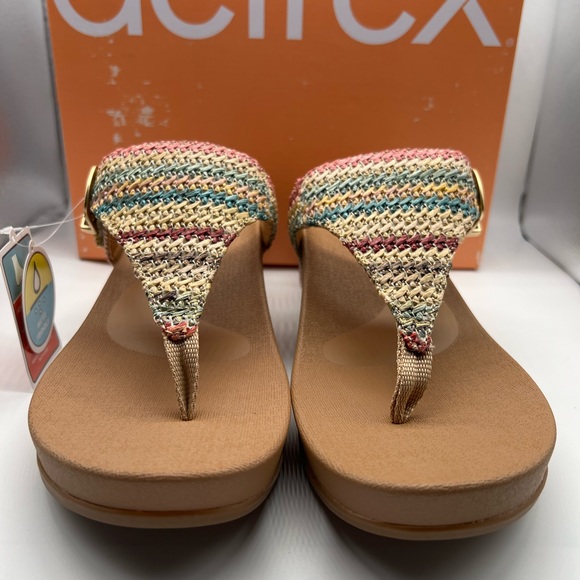 Aetrex Women Thong Kate Tan Sandals 10.5-11 Arch Support Heels NEW IN BOX - Picture 3 of 13